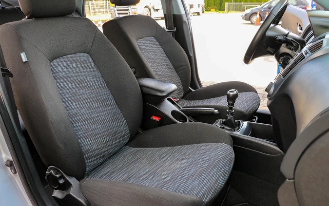 Kia Ceed cena 13900 przebieg: 214435, rok produkcji 2009 z Polanica-Zdrój małe 667
